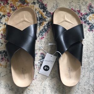 Universal Thread Elyssa sandals